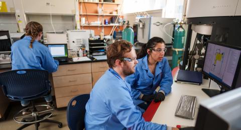 bioengineering students in the lab