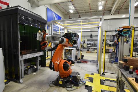Kuka KR150 Robot Arm? Kuka KR150 Robot Arm?