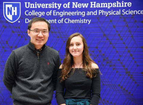 Prof. Anyin Li presents the Vernon Lerch Scholarship to Amina Gusic